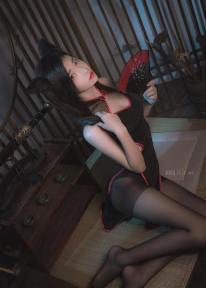 艳妇乳肉豪妇荡乳在线视频_高清蓝光在线观看