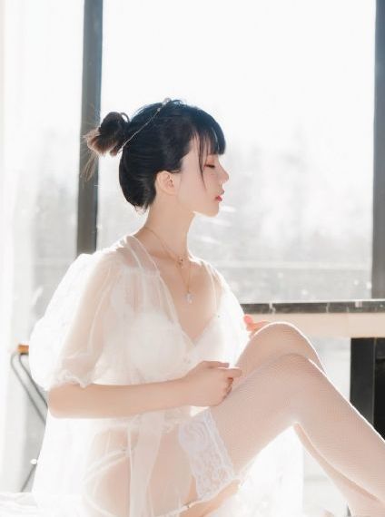 欧美丰满少妇三级片在线观看_剧情片完整版观看