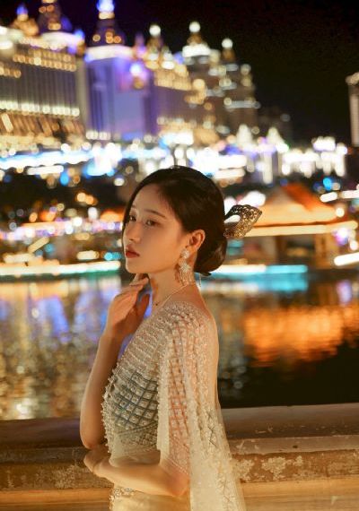 人妻被按摩到潮喷中文字幕_BD英语完整在线观看