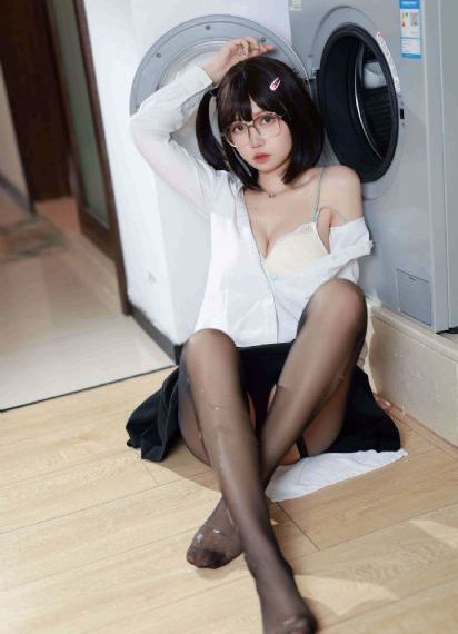 青青草成人免费_4K高清视频播放