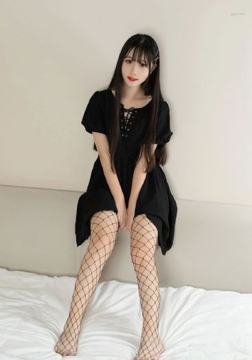 国产女偷窥洗澡系列在线视频_超清完整在线观看