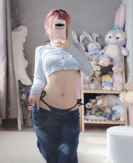 凹凸日日摸日日碰夜夜爽_蓝光手机免费观看完整