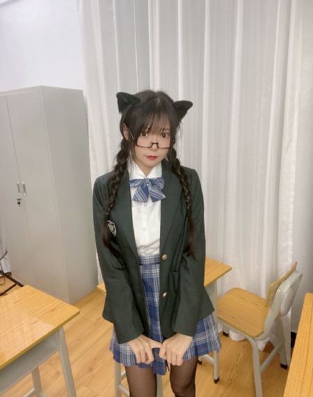 91看片婬黄大片_青苹果乐园免费高清观看
