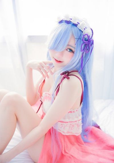 亚洲AV嫩草AV极品在线观看_DVD高清在线