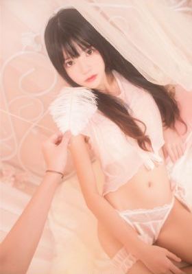 日韩美女把尿口扒开让男人桶_BD韩语电影免费在线