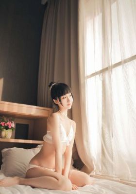 最新精品国偷自产在线学生_HD高清电影在线