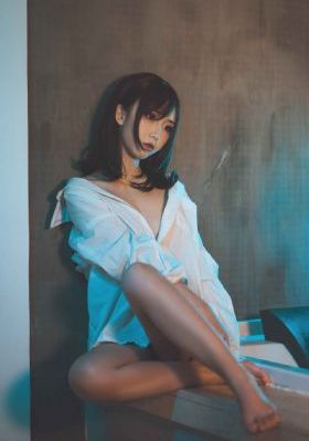 日韩区在线欧美成人久久_粤语中字在线观看